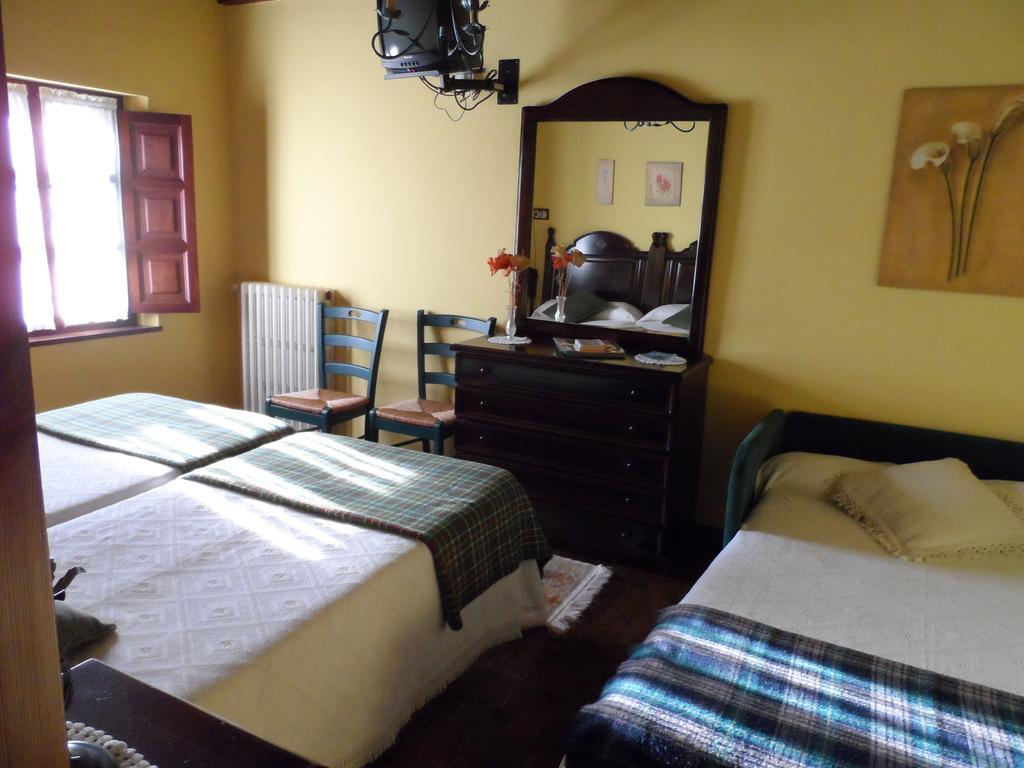 Casa El Campu Guest House Инфиесто Стая снимка