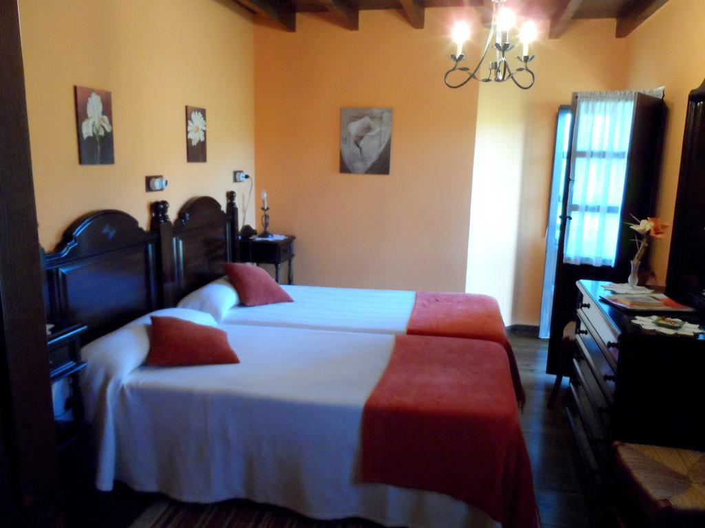 Casa El Campu Guest House Инфиесто Стая снимка